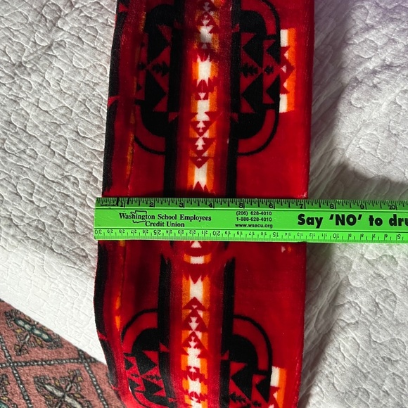 Red Patterned Scarf - Picture 6 of 6